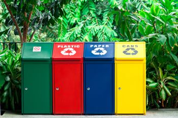 CELEBRANDO EL DÍA MUNDIAL DEL RECICLAJE